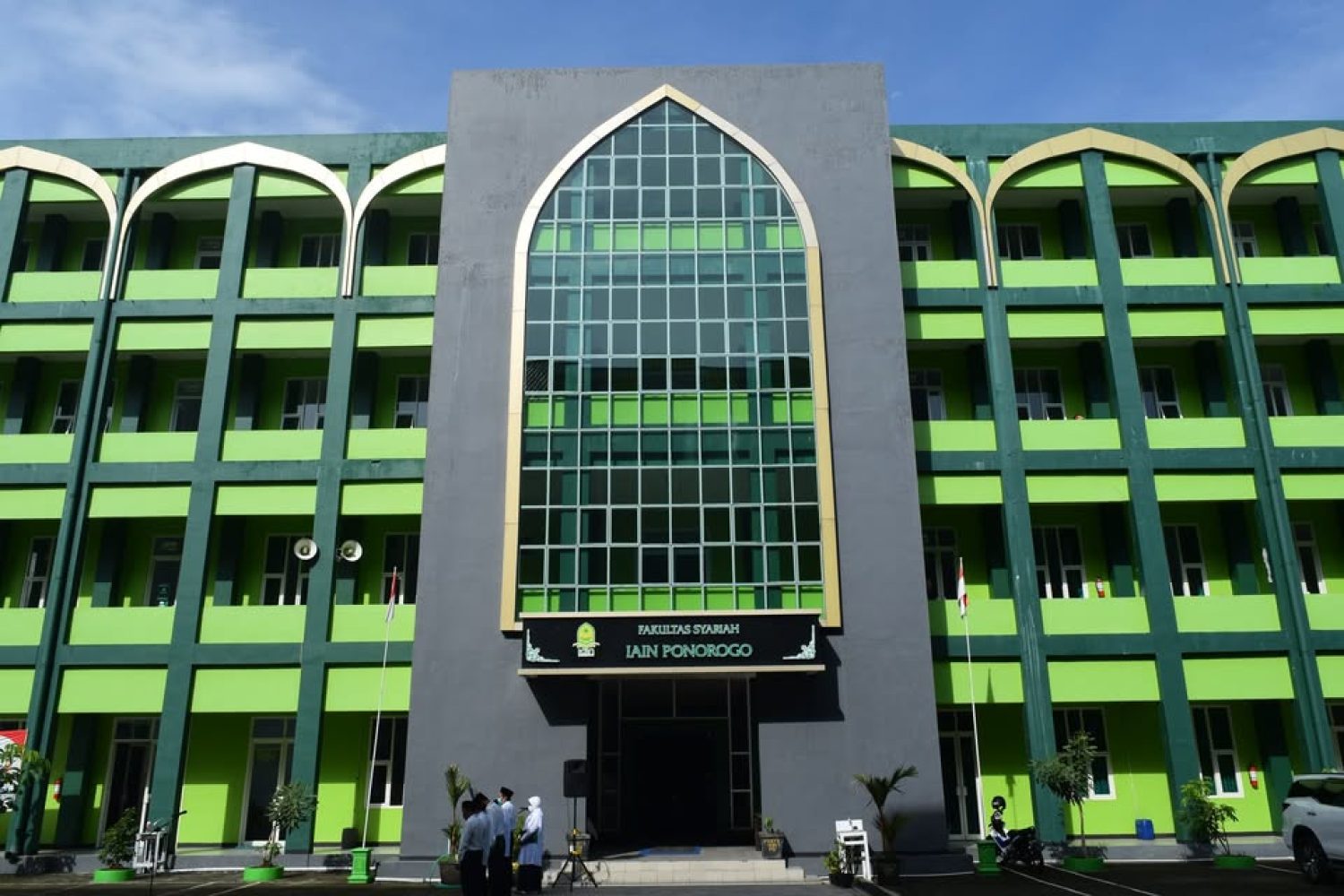 Gedung Fakultas Syariah